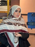 روسری حریر نخ دست دوز طرح گوچی